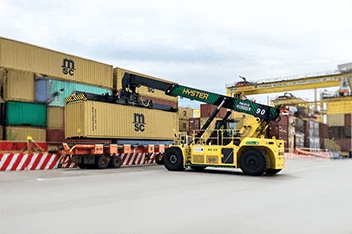 ELECTRIC CONTAINER HANDLERS 