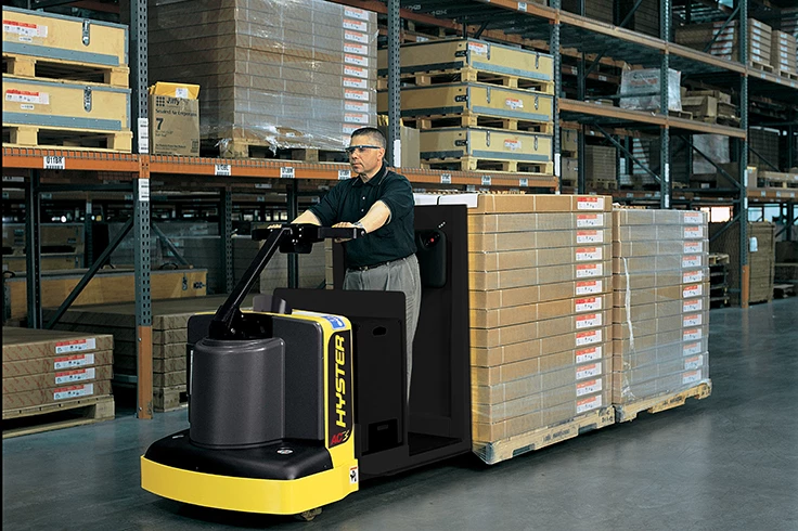 Center Rider Pallet Jack | Hyster